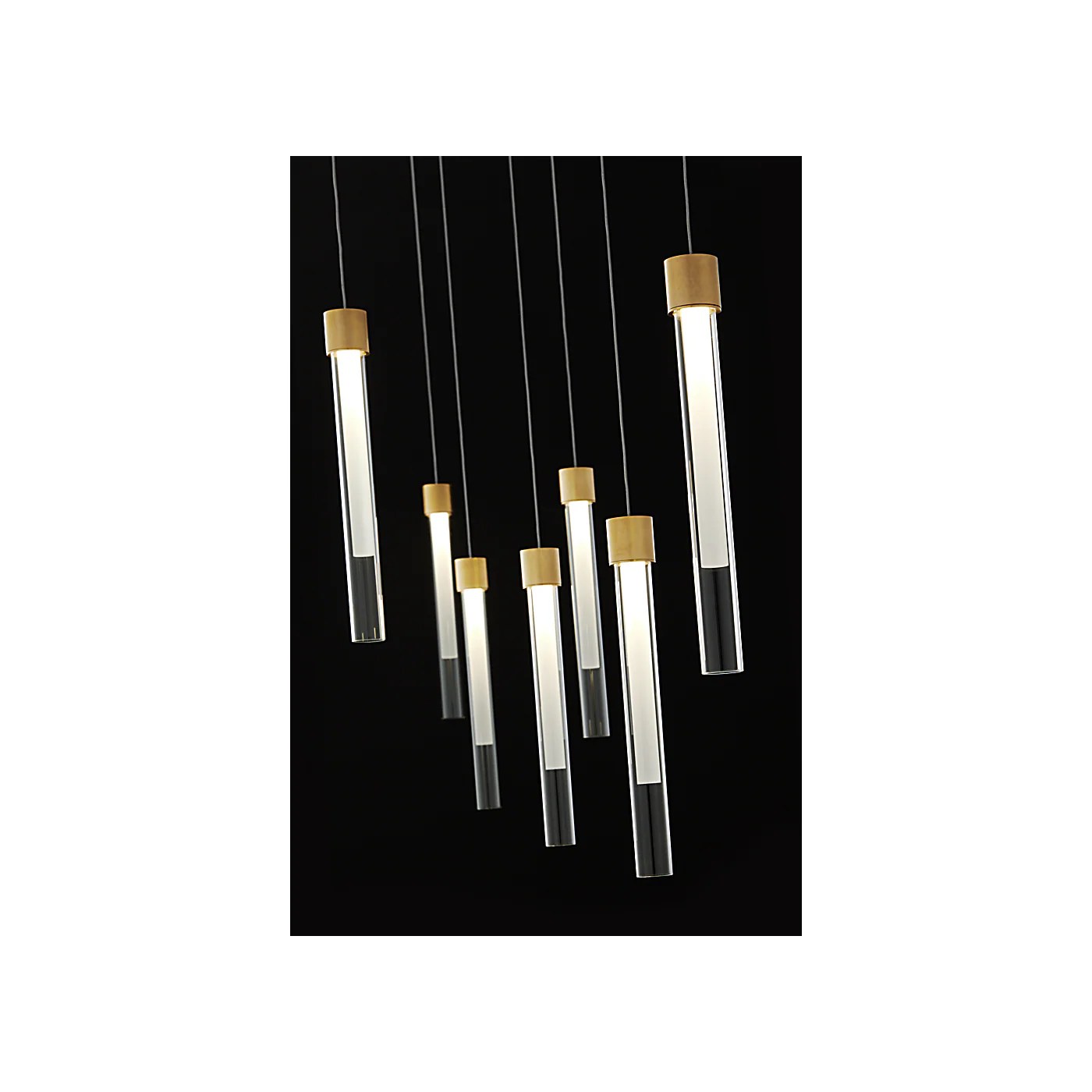 Mini Linger Chandelier - Image 3