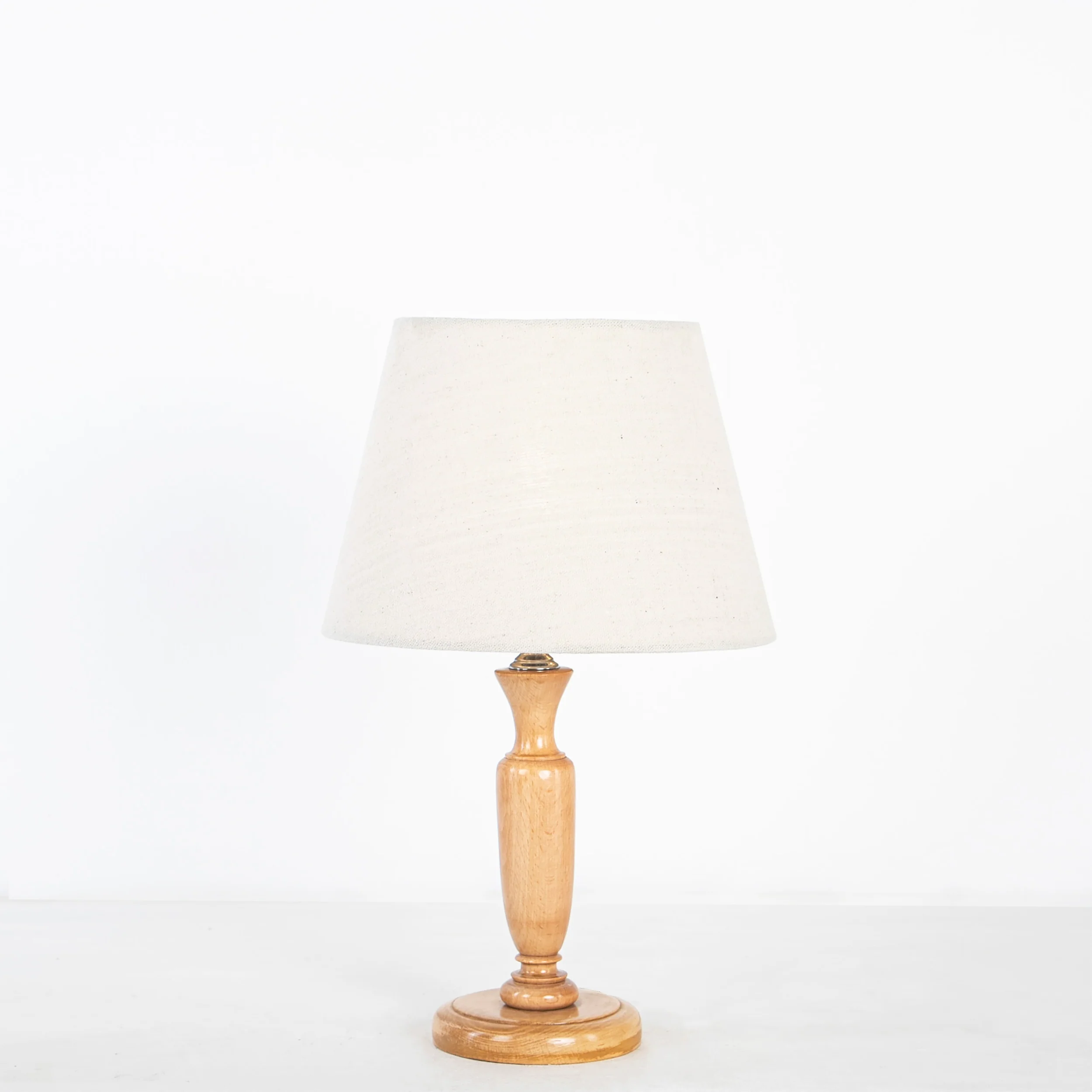 اباجورة ترابيزة 30×45سم - TBS877 - Image 1