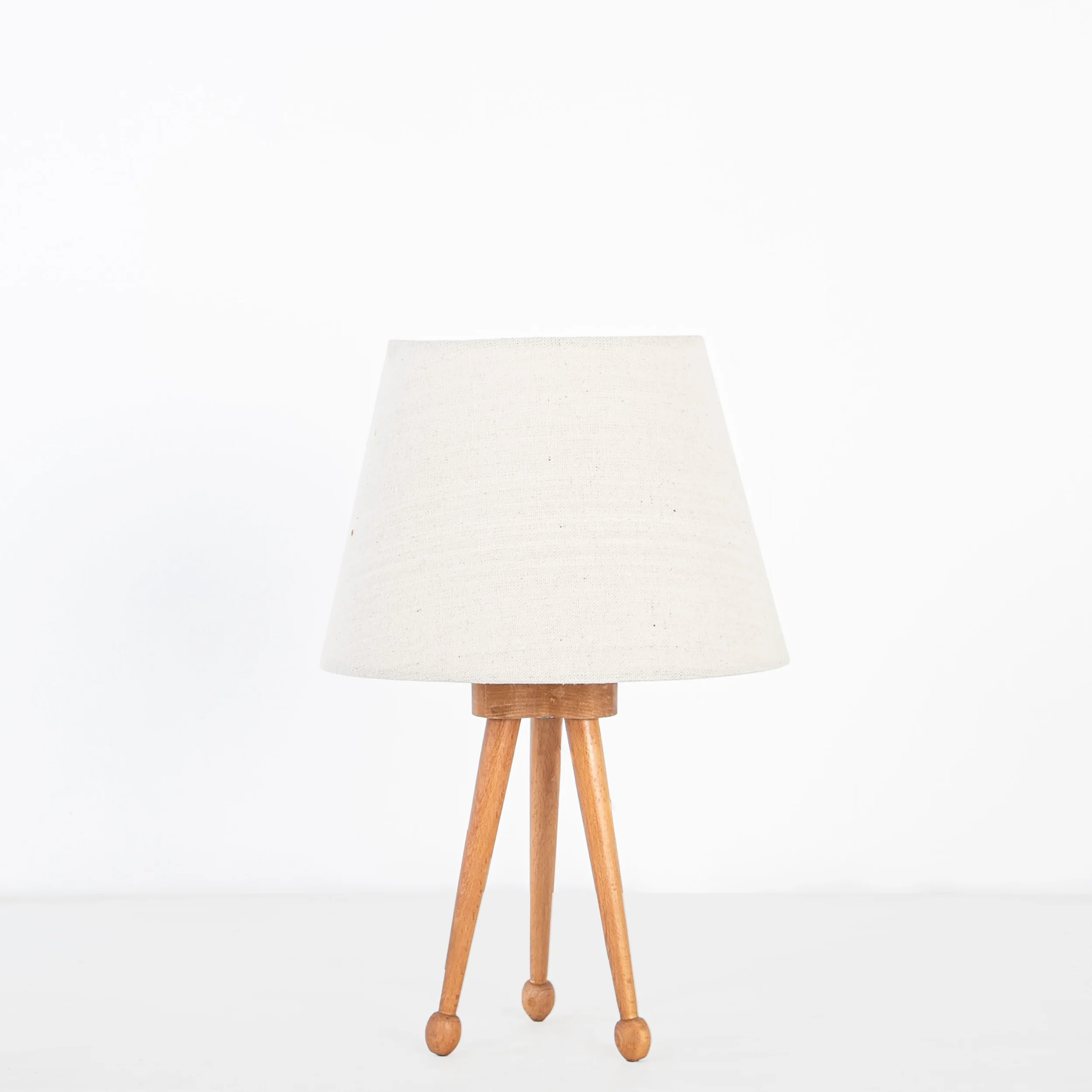 اباجورة ترابيزة 23×45سم - TBS866 - Image 2