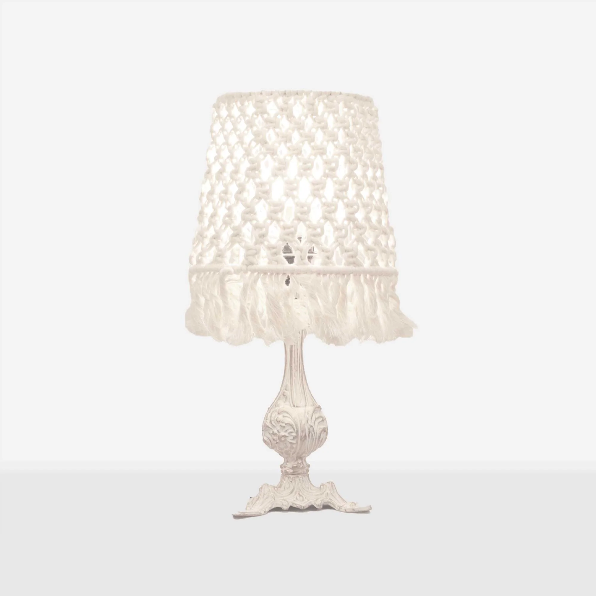 اباجورة ترابيزة 23×45سم - TBS670 - Image 1