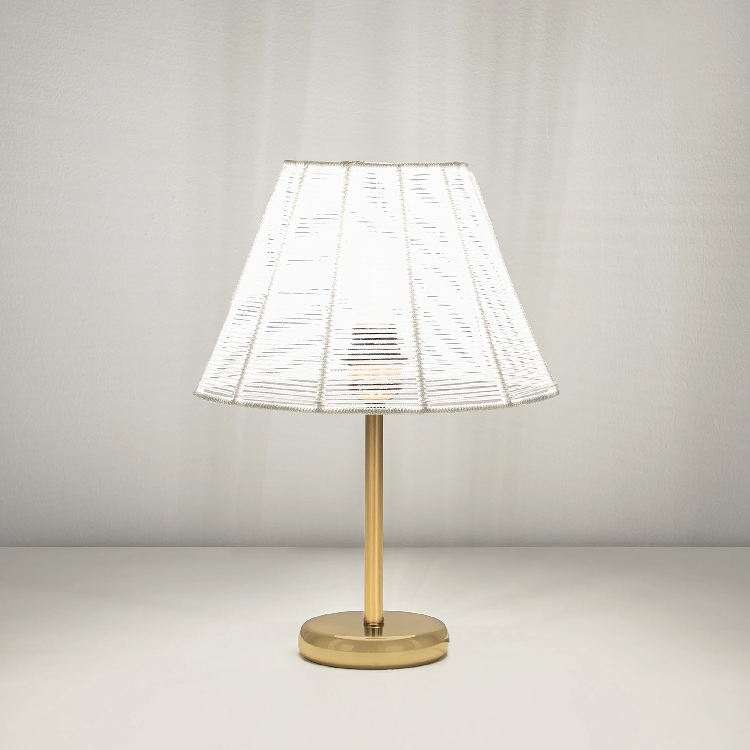 اباجورة ترابيزة 30×45سم - TBS804 - Image 1