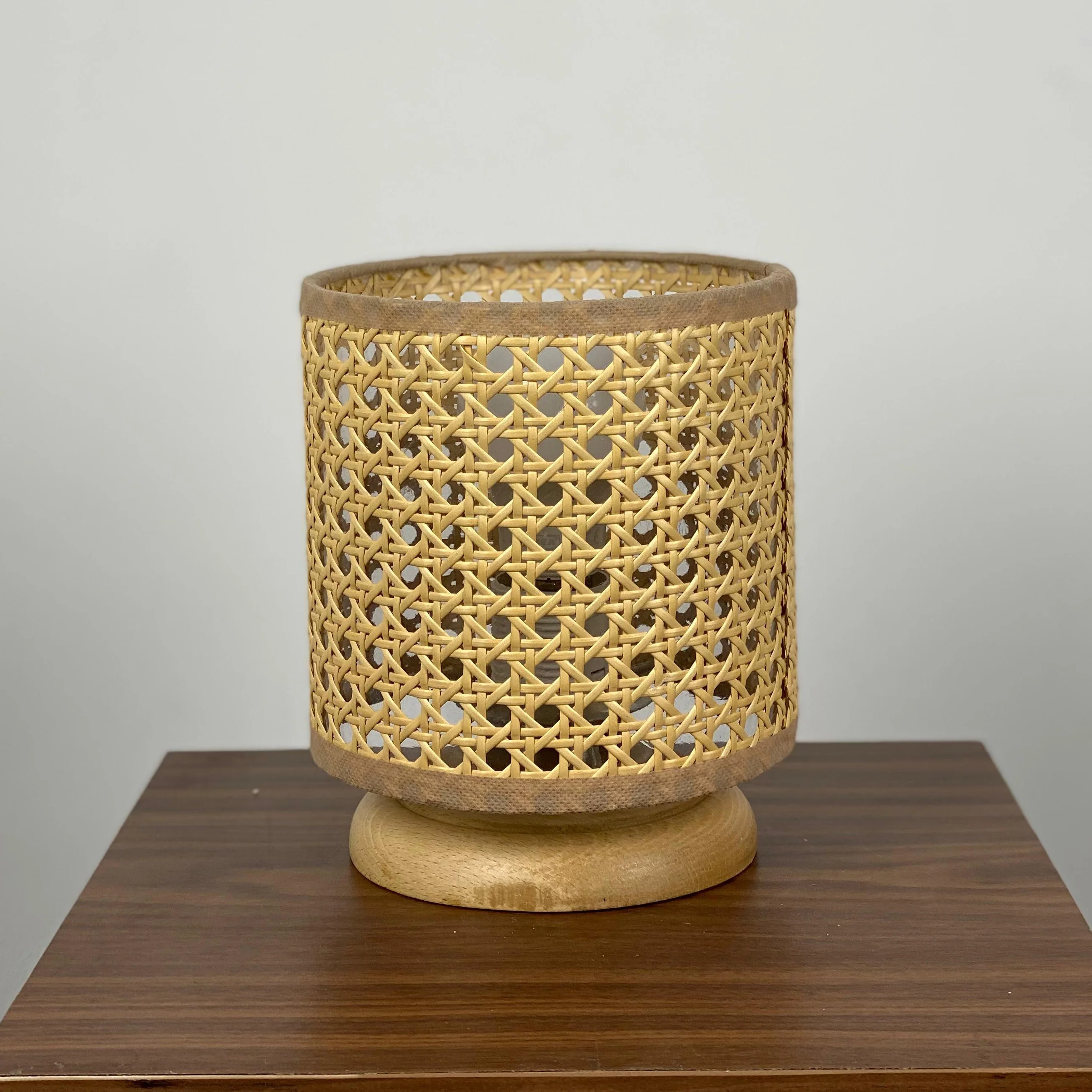 اباجورة ترابيزة 18×15سم - TBS1104 - Image 2