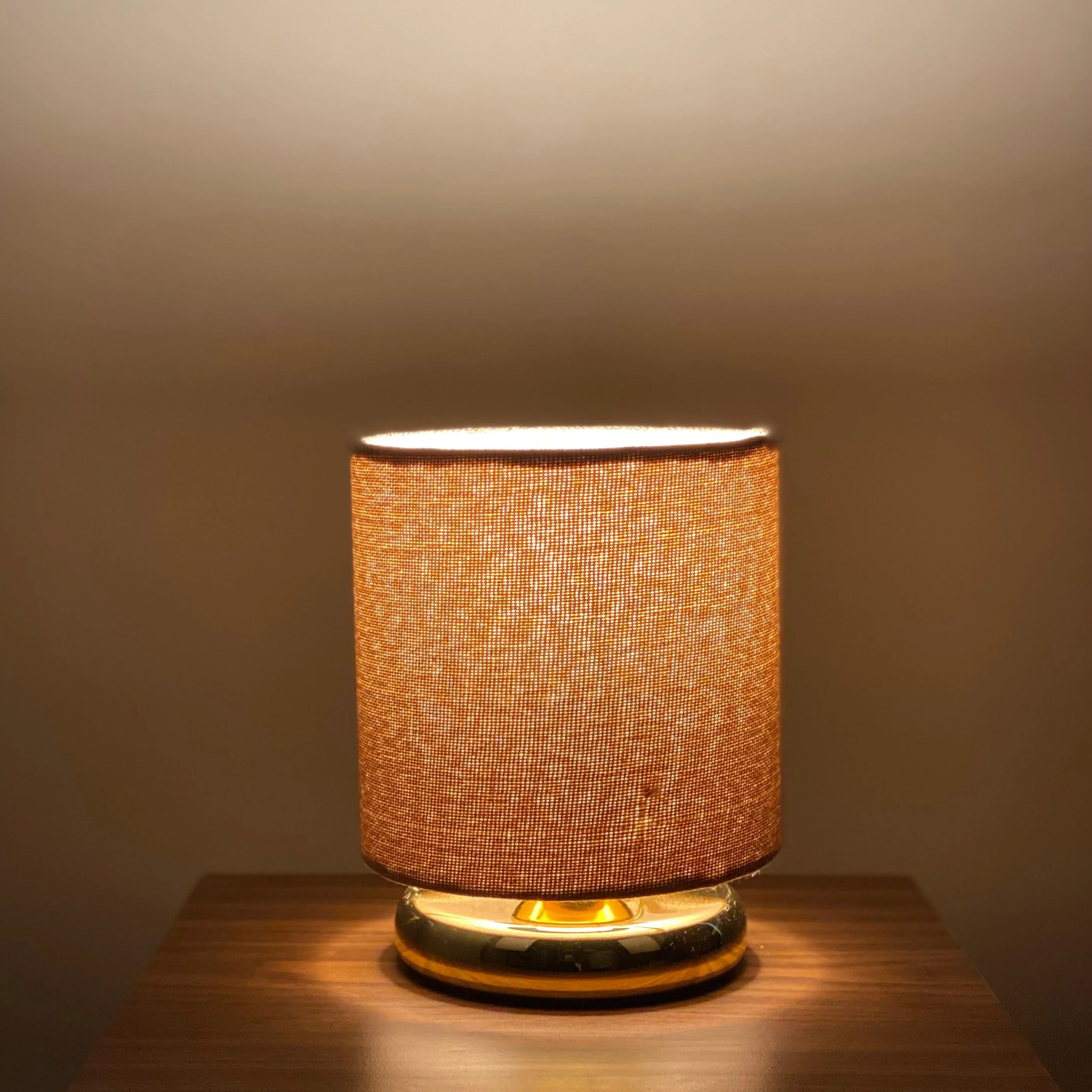 اباجورة ترابيزة 18×15سم - TBS1088 - Image 1