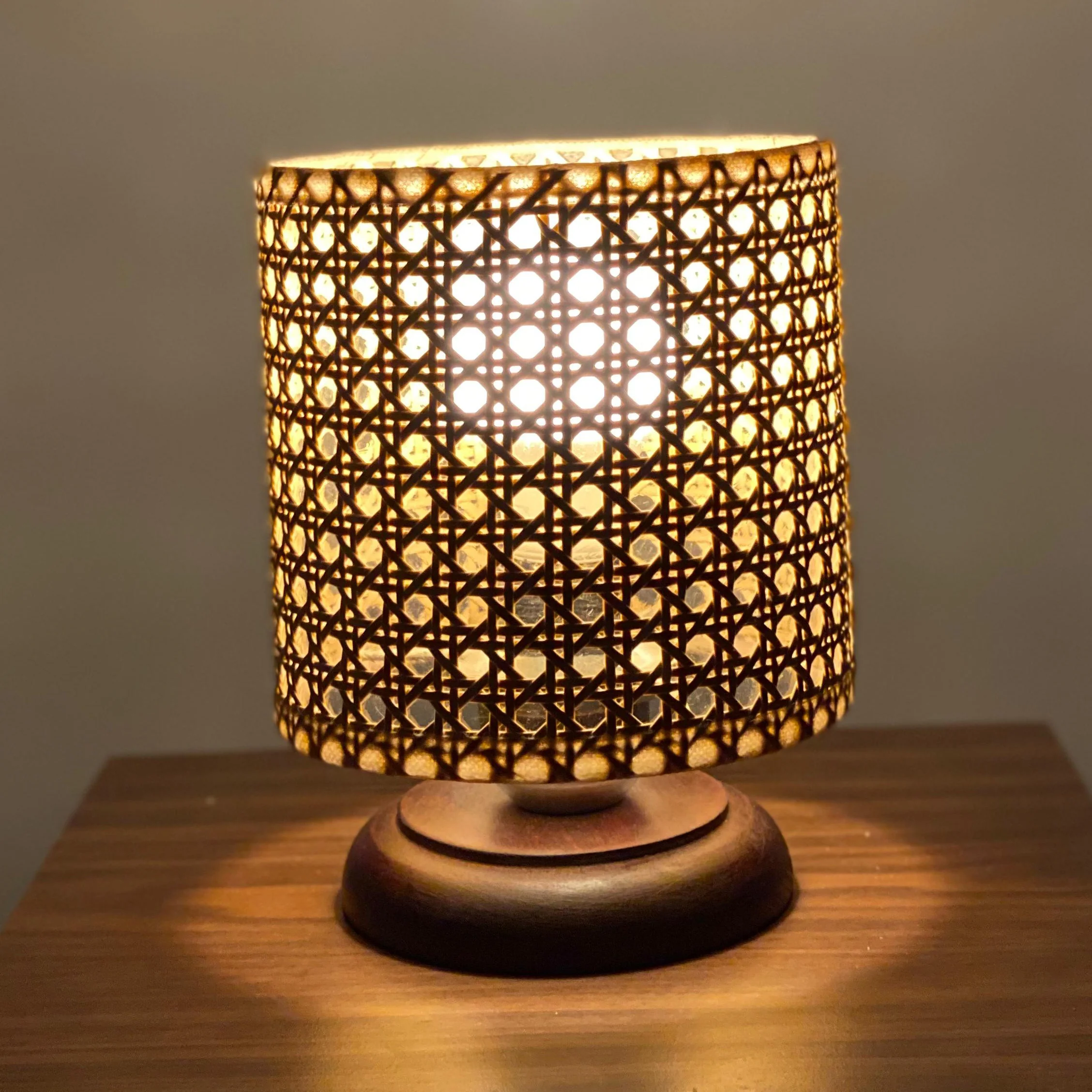 اباجورة ترابيزة 18×15سم - TBS1110 - Image 2