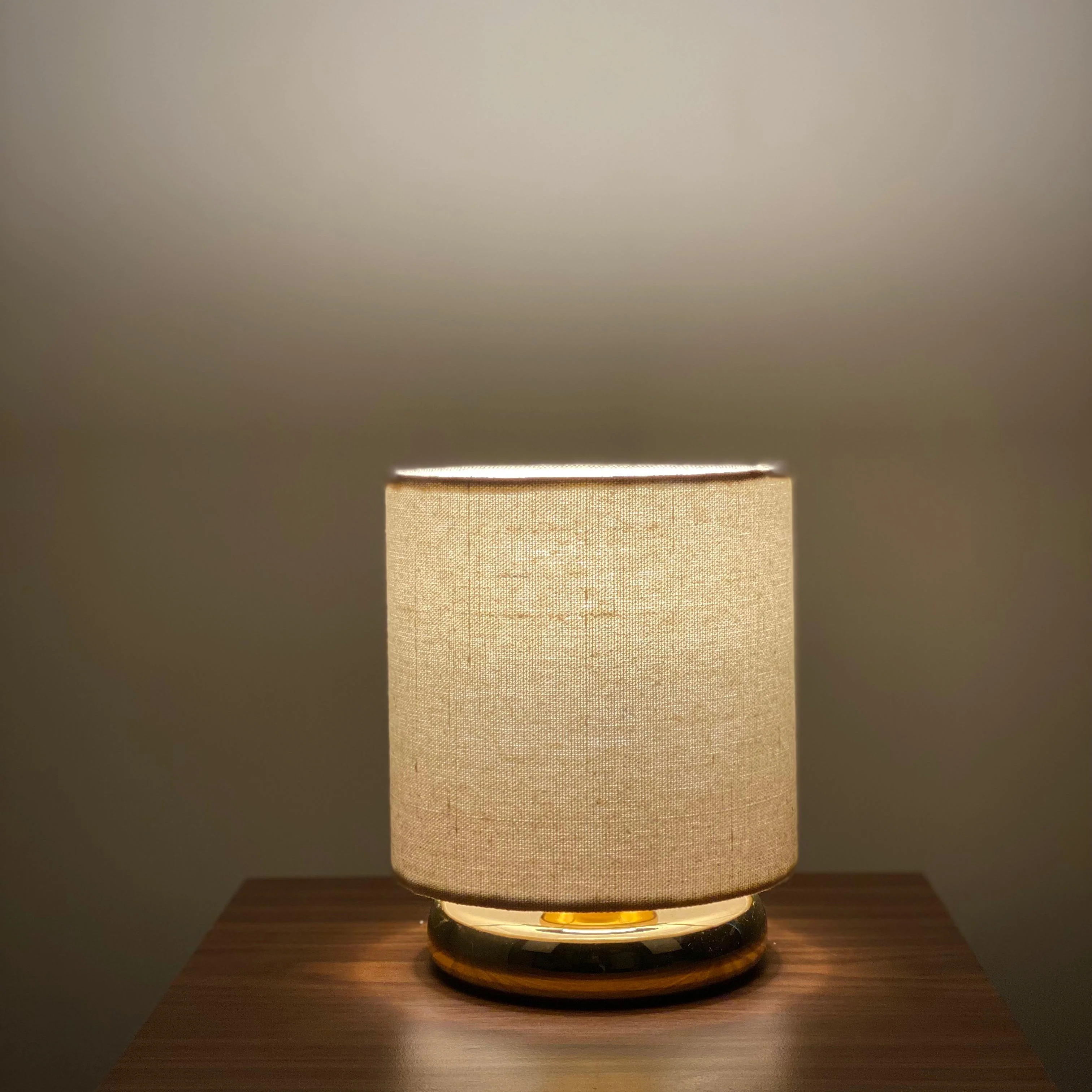 اباجورة ترابيزة 18×15سم - TBS1089 - Image 1
