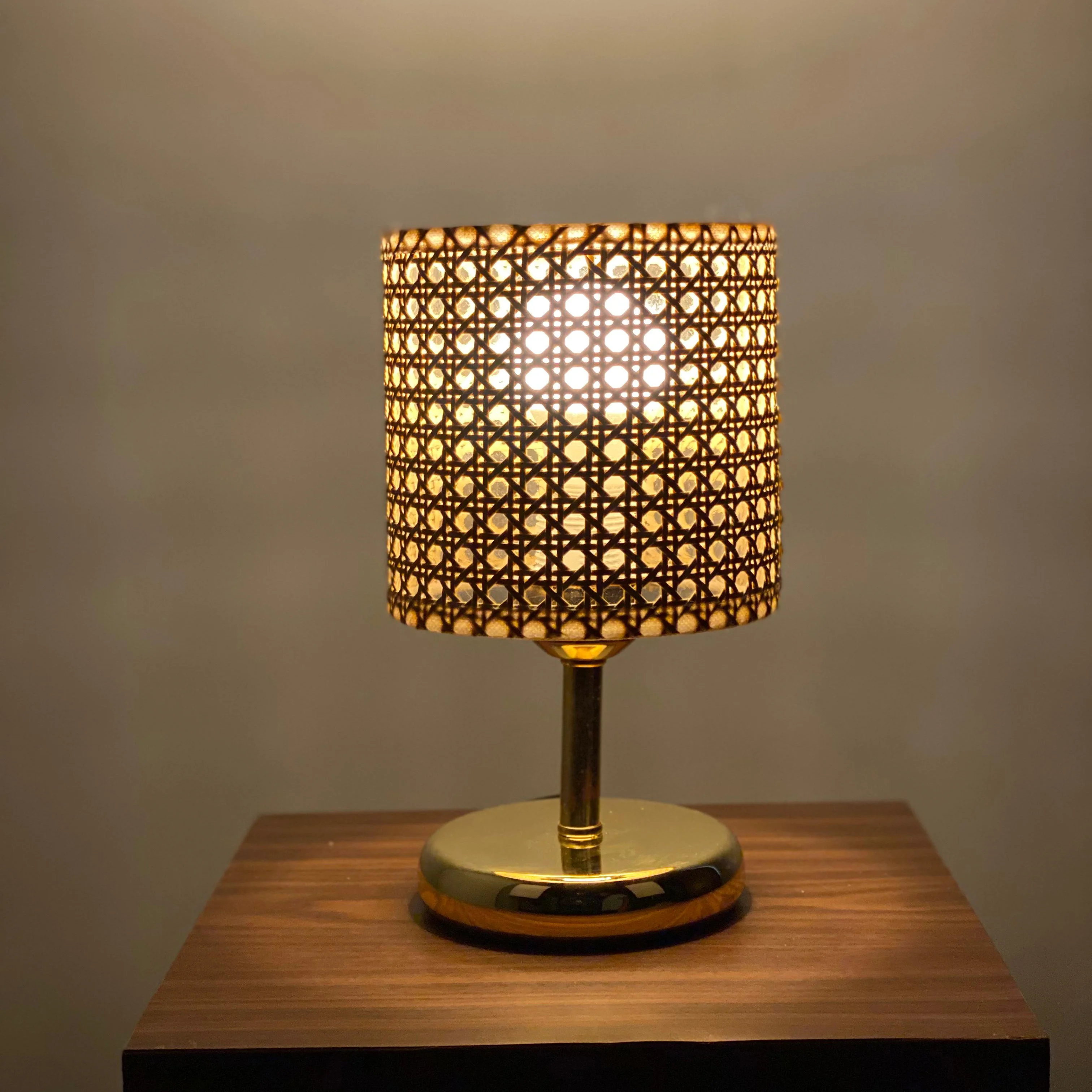 اباجورة ترابيزة 22×15سم - TBS1119 - Image 2