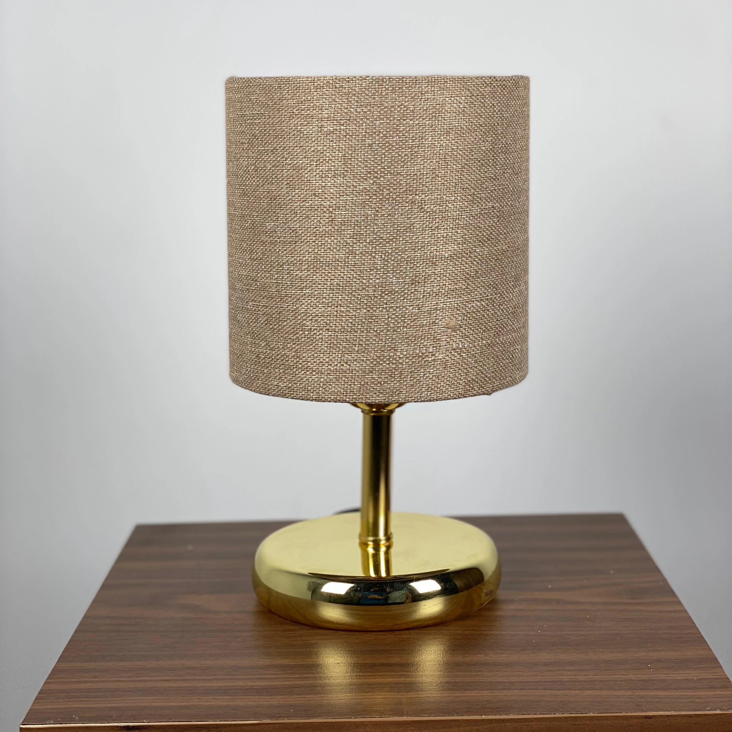 اباجورة ترابيزة 22×15سم - TBS1120 - Image 1