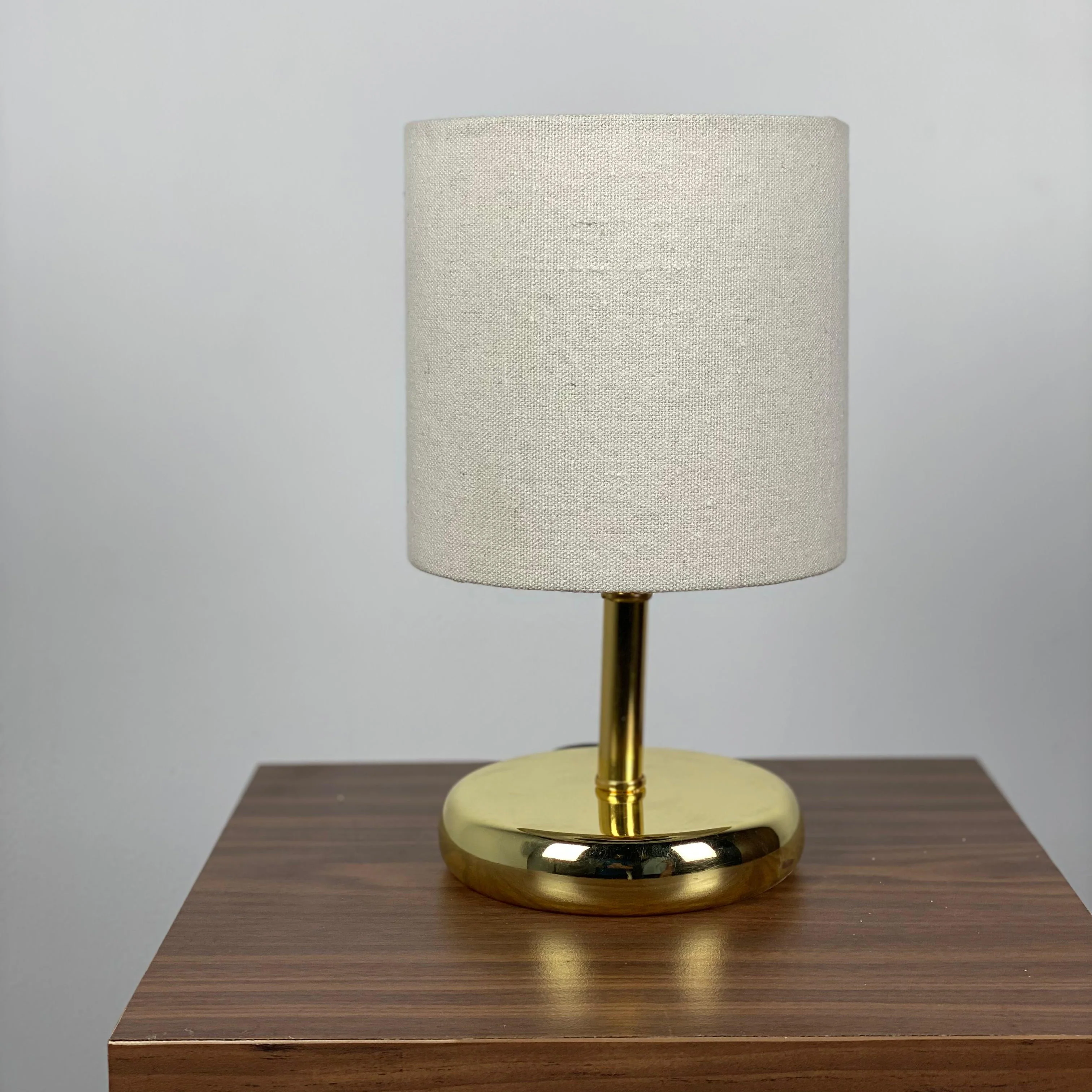 اباجورة ترابيزة 22×15سم - TBS1121 - Image 1