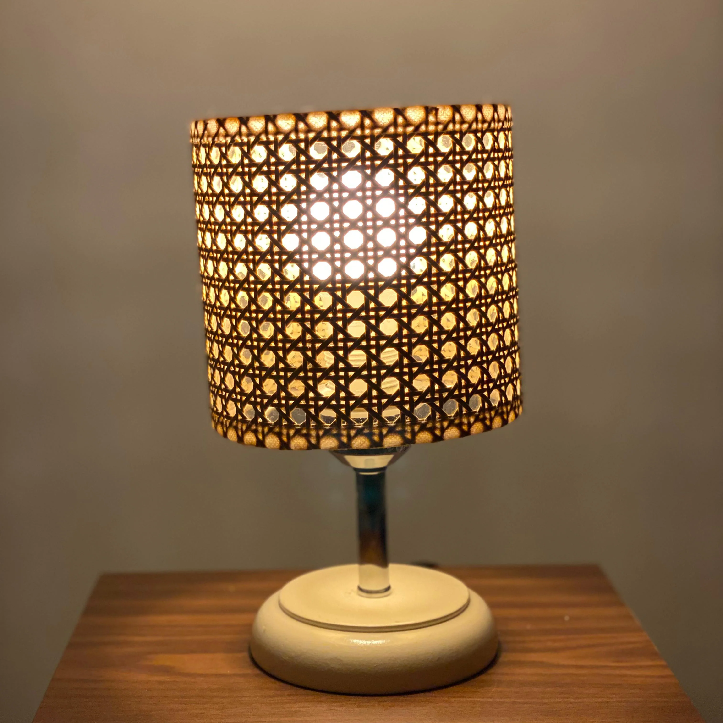 اباجورة ترابيزة 22×15سم - TBS1080 - Image 2