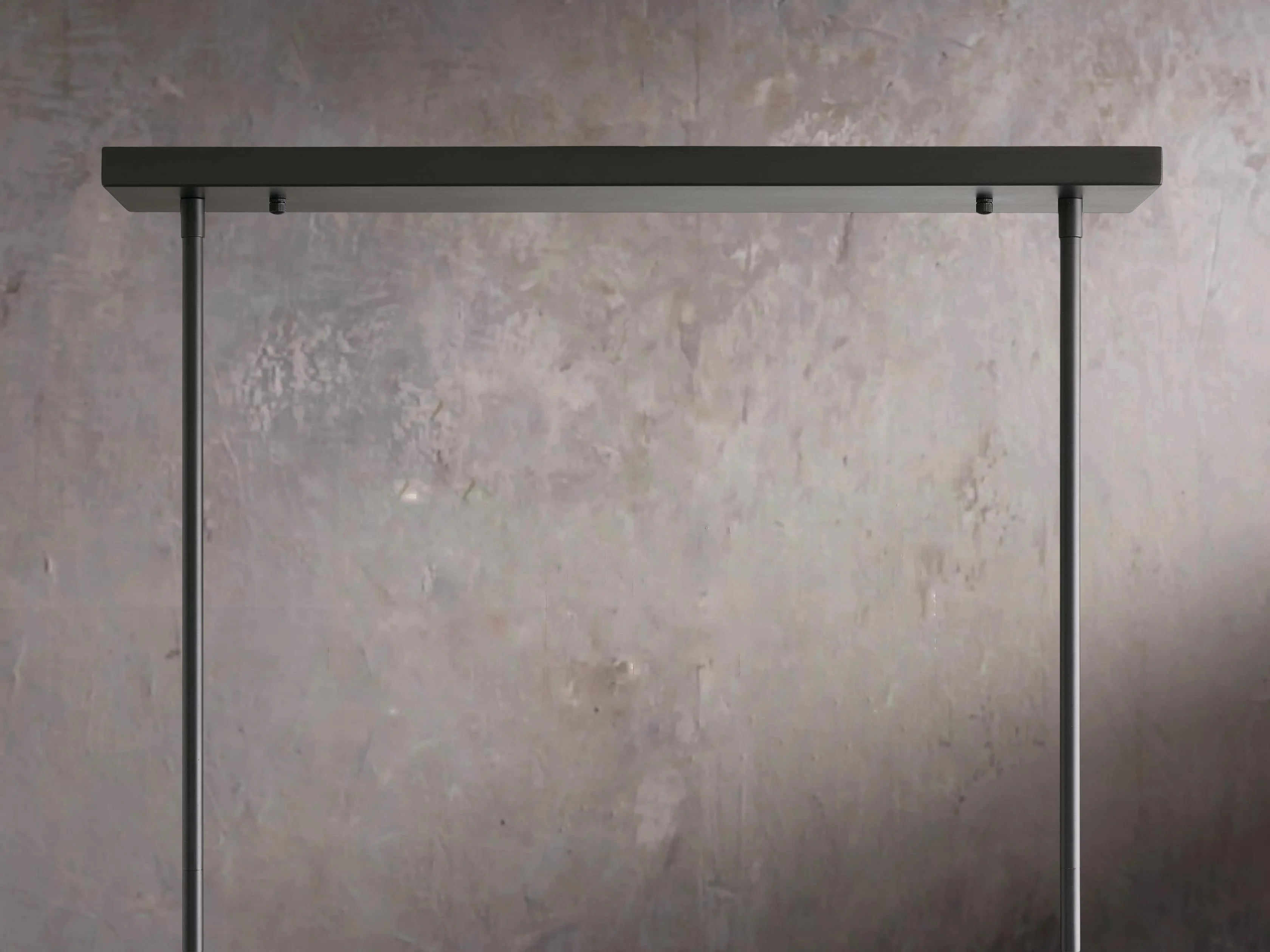 Roscoe Linear Suspension Light - Image 2