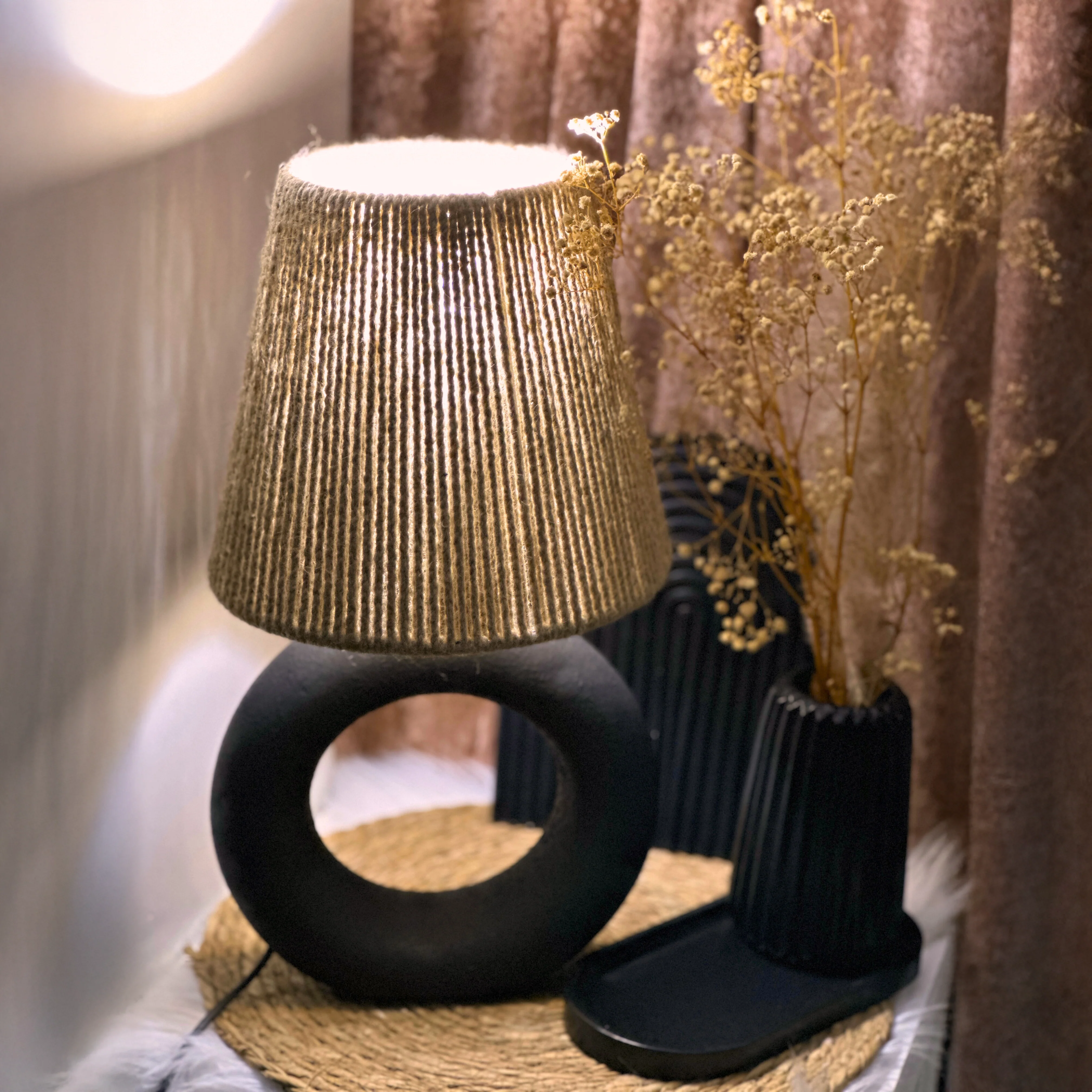 أباجورة ترابيزة - 23×43سم - ULC257 - Image 1
