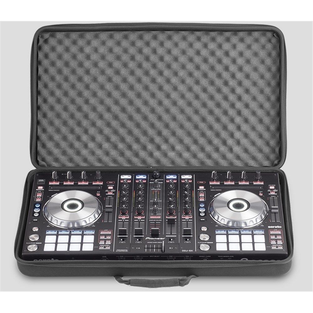 UDG Creator Controller Hardcase Extra Large (Black) - Image 1
