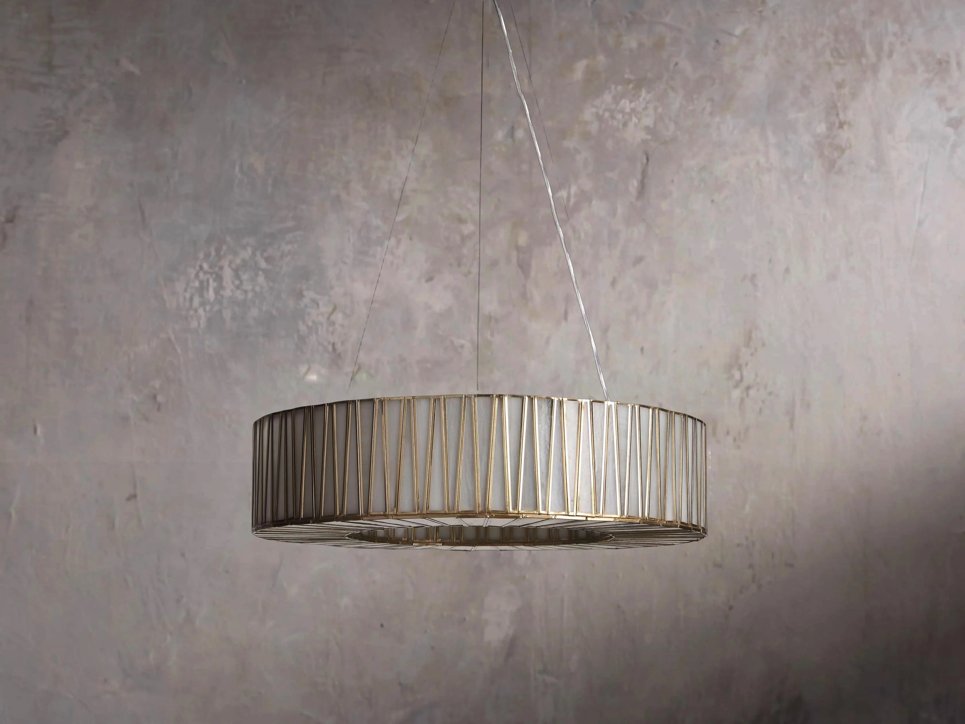 Jeunet Round Suspended Light - Image 2