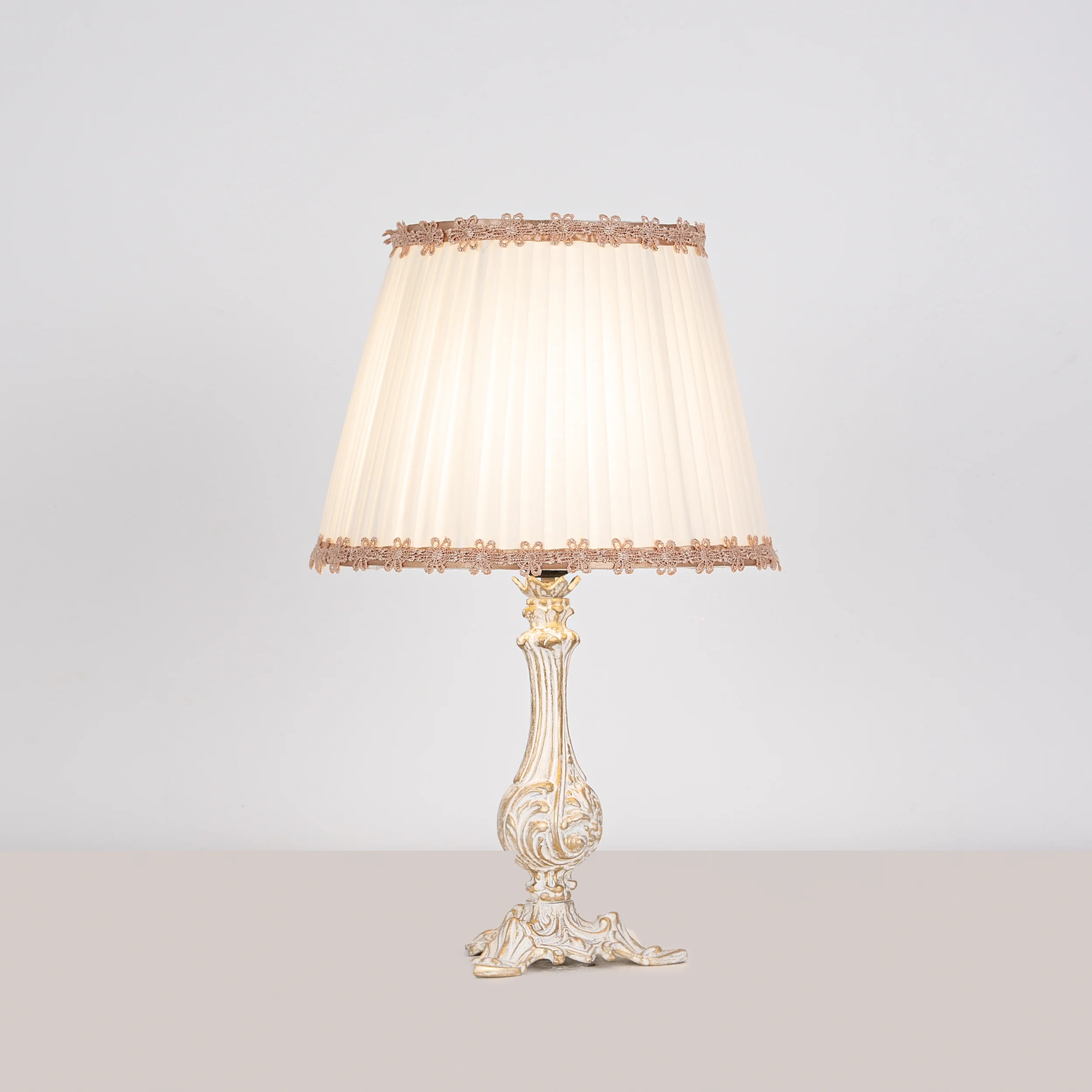 اباجورة ترابيزة 30×45سم - TBS647 - Image 1