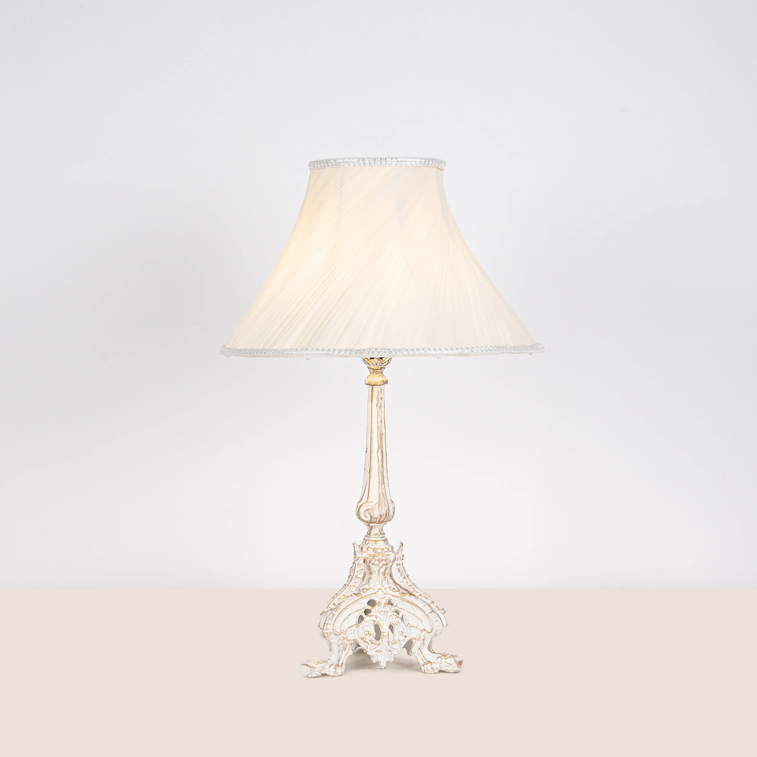 اباجورة ترابيزة 35×55سم - TBS648 - Image 1