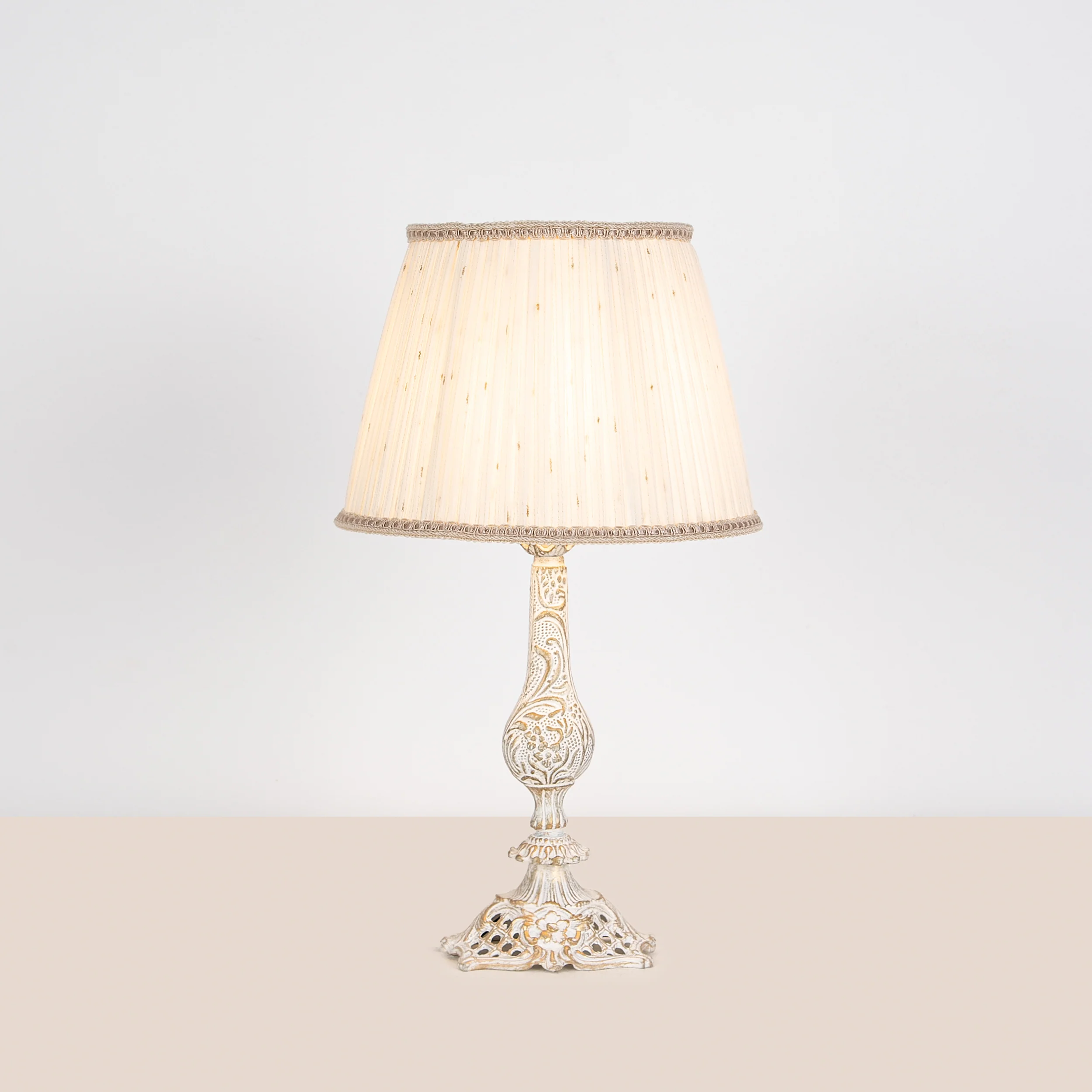 اباجورة ترابيزة 30×48سم - TBS649 - Image 1