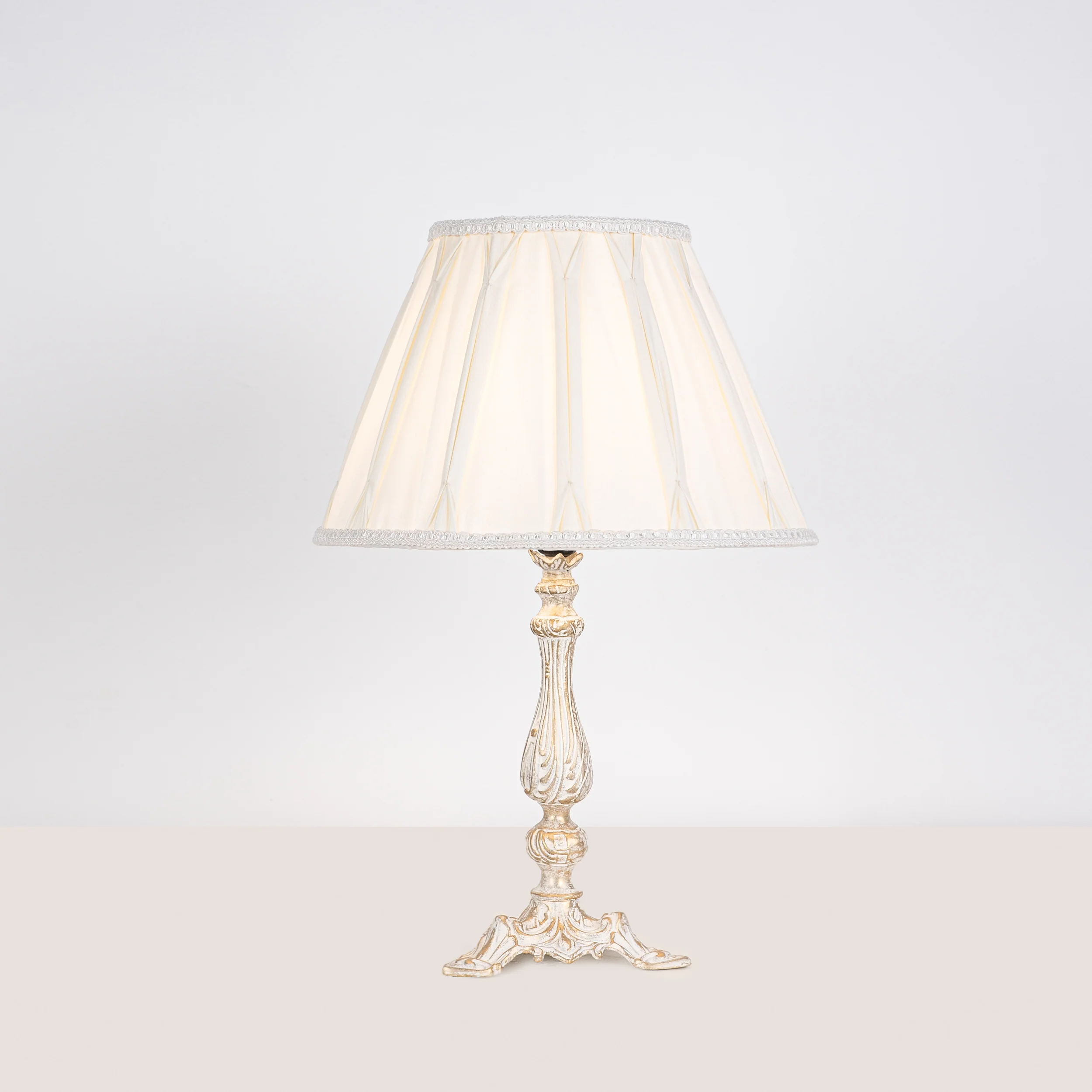 اباجورة ترابيزة 30×48سم - TBS650 - Image 1