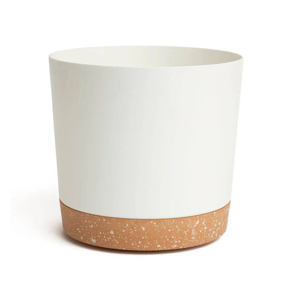 9.5″ Contemporary Flower Pot with Saucer – Designer White