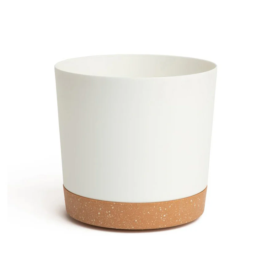 8″ Contemporary Flower Pot with Saucer – Designer White